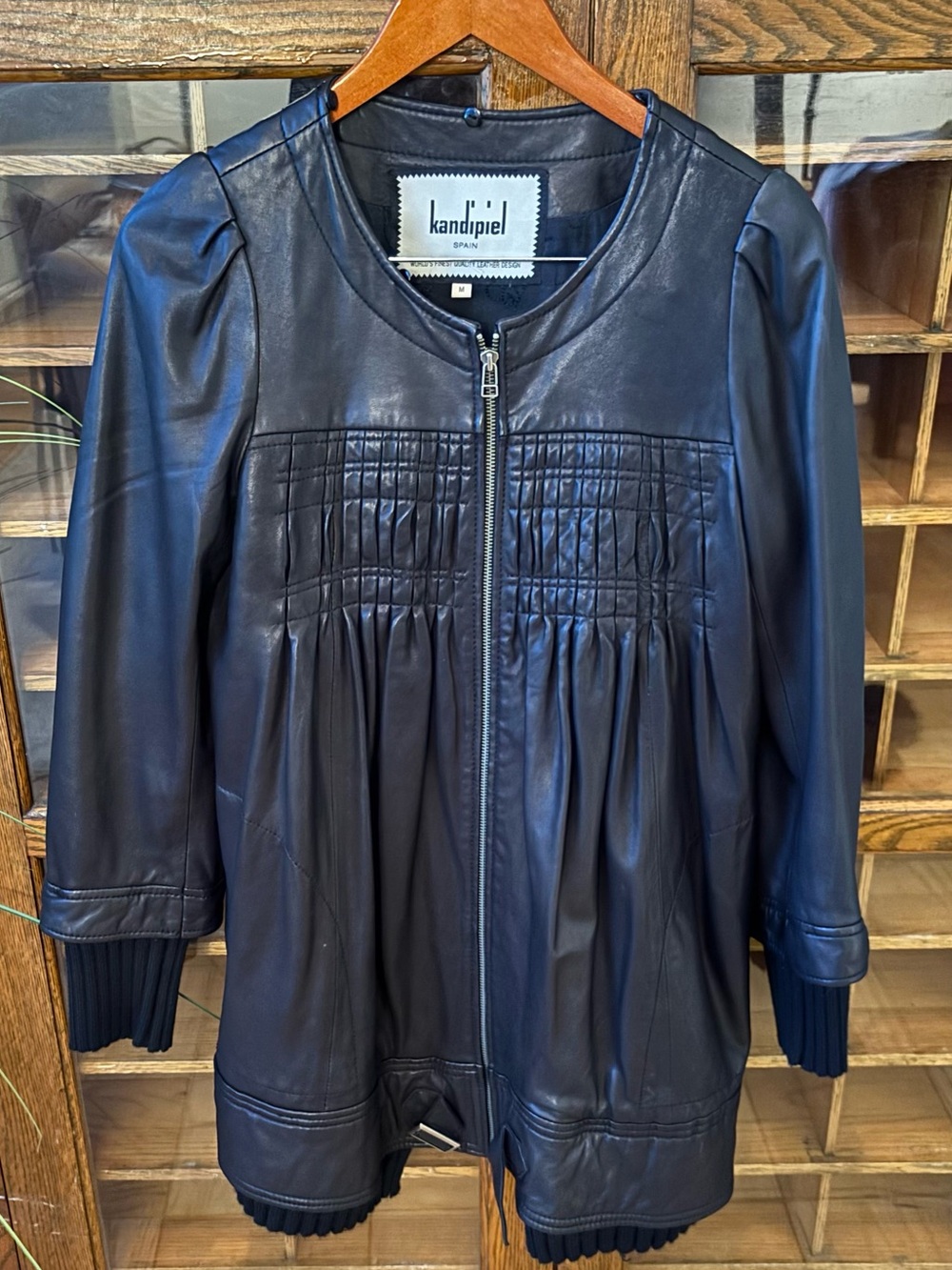 Kandipiel Women's Black Leather Zip-Front Jacket with Pleated Front